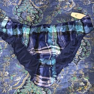 Set of 2 Victoria’s Secret Panties